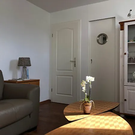 Lägenhet Ankerplatz Warnemuende - Direkte Strandnaehe Mit Leuchtturmblick *