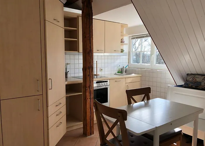 Apartment Ankerplatz Warnemuende - Direkte Strandnaehe Mit Leuchtturmblick *