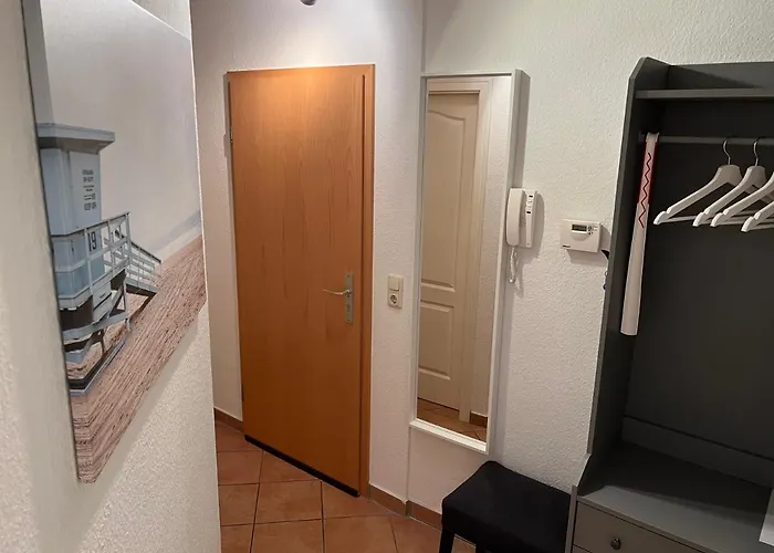 Ankerplatz Warnemuende - Direkte Strandnaehe Mit Leuchtturmblick Apartment Rostock